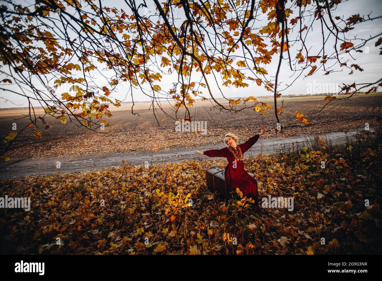 Beautiful blonde dress style hi-res stock photography and images - Alamy