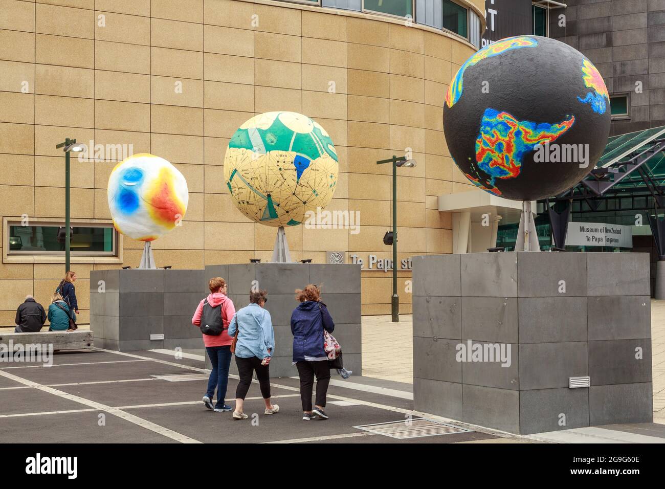 Te Papa Tongarewa Museum in Wellington, New Zealand. The globe sculptures outside are a display called 'Other Worlds' Stock Photo