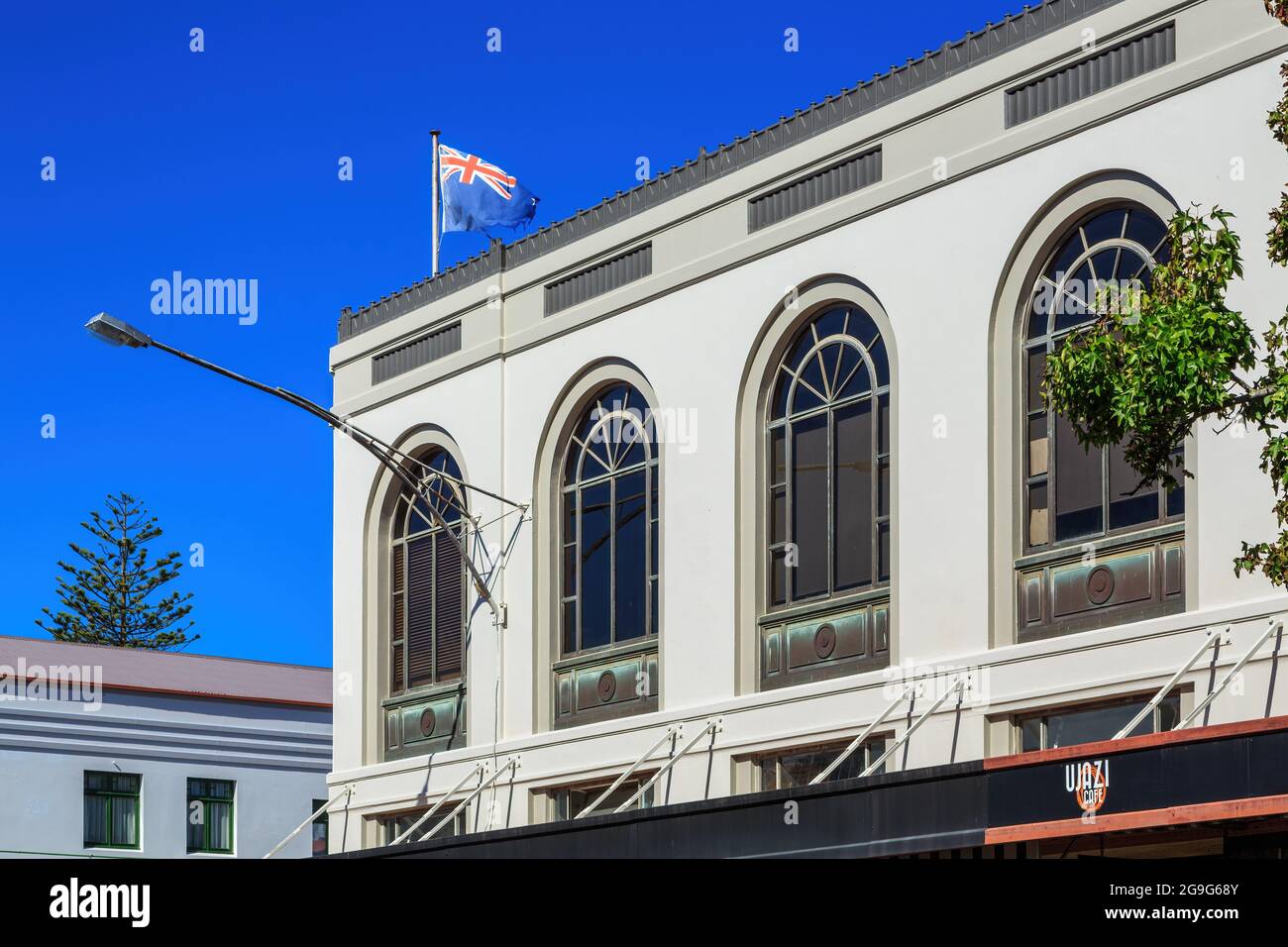 Napier, New Zealand. Art Deco windows in the old Market Reserve Building (1932), now the Tennyson Gallery Stock Photo