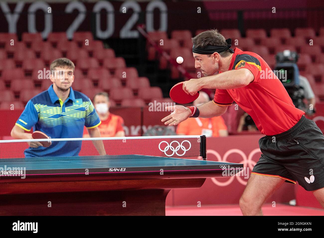 Timo BOLL (GER, r.) In his game versus Kirill GERASSIMENKO (KAZ), action; Winner: Timo Boll; Table tennis, singles, men on July 26th, 2021; Olympic Summer Games 2020, from 23.07. - 08.08.2021 in Tokyo/Japan. Stock Photo