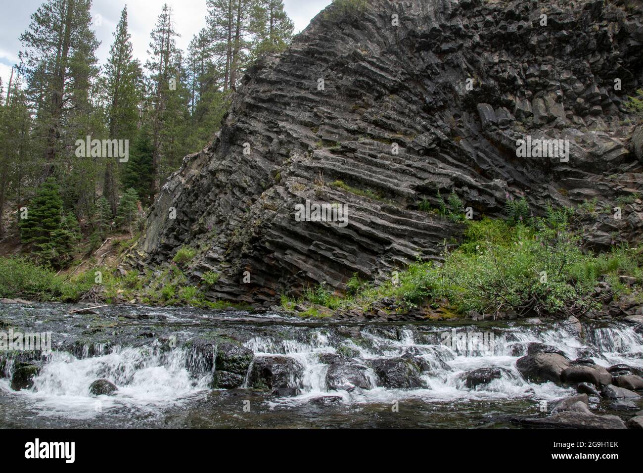 California Devils Rocks California Sierra Nevada Mountains Devils High Resolution Stock ...