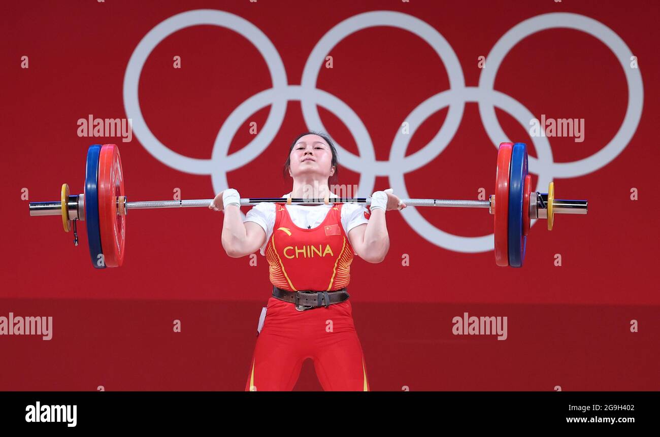 Tokyo, Japan. 26th July, 2021. Liao Qiuyun of China competes during the women's 55kg weightlifting event of the Tokyo 2020 Olympic Games in Tokyo, Japan, July 26, 2021. Credit: Yang Lei/Xinhua/Alamy Live News Stock Photo
