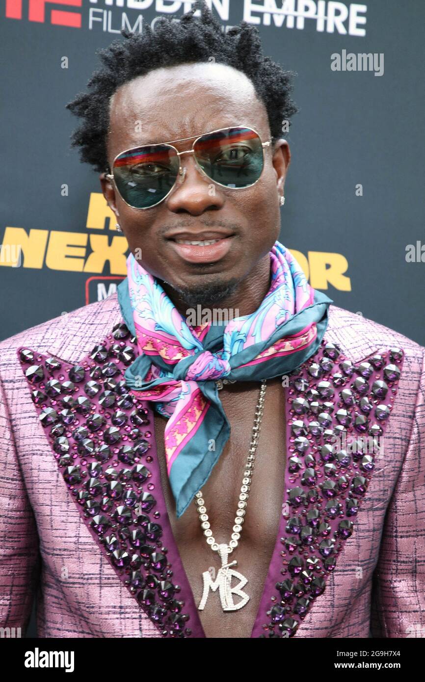 picture of michael blackson - Ilustrasi 2