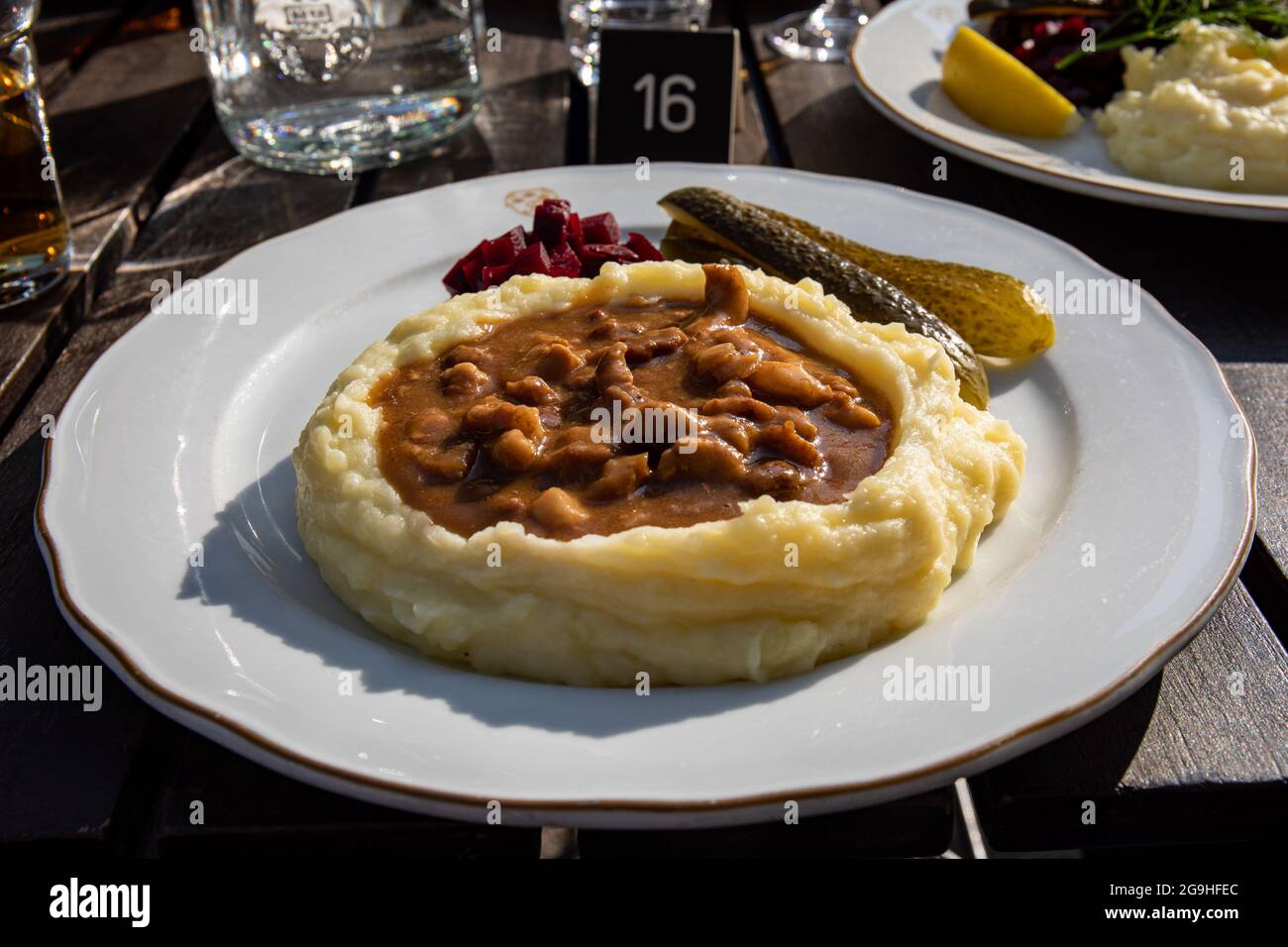 Läskisoosi. Pork fat gravy with mashed potatoes at Restaurant Kolme Kruunua in Helsinki, Finland Stock Photo