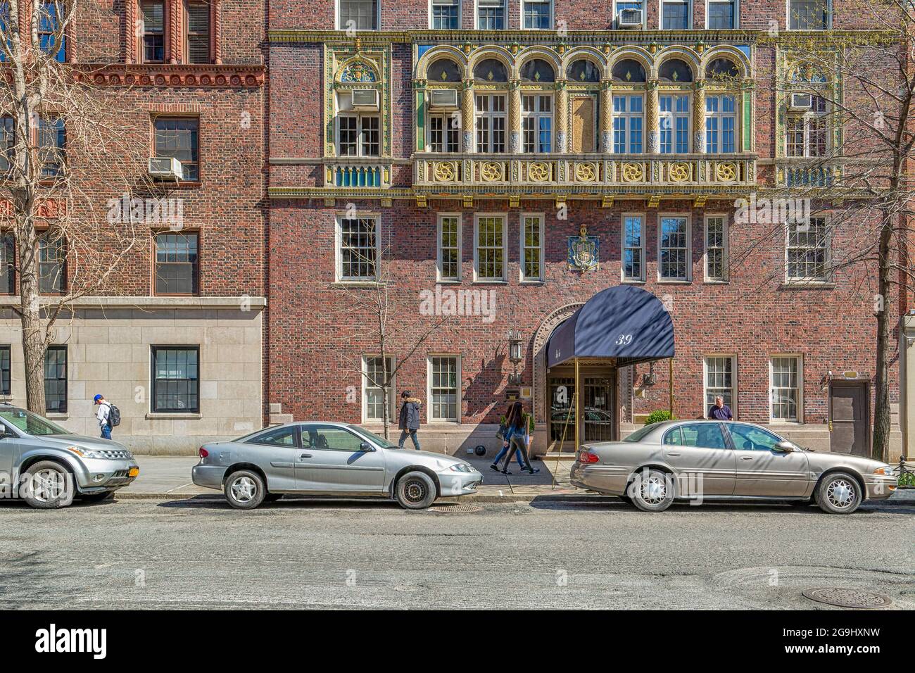 39 Fifth Avenue is an Emery Rothdesigned landmark cooperative