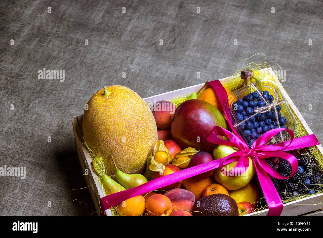 Box of mangoes hires stock photography and images Alamy