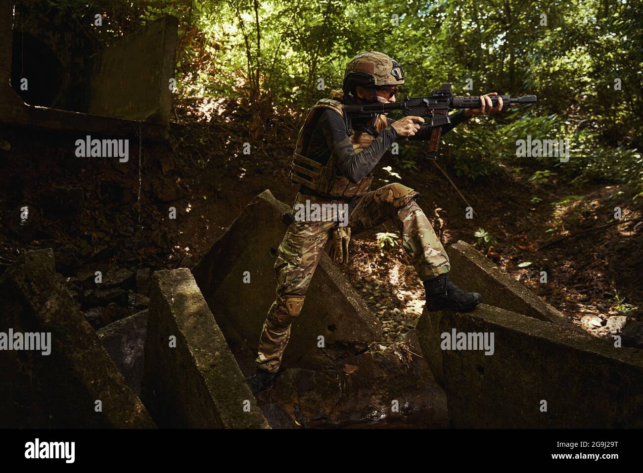 Participant of the movement hi-res stock photography and images - Alamy