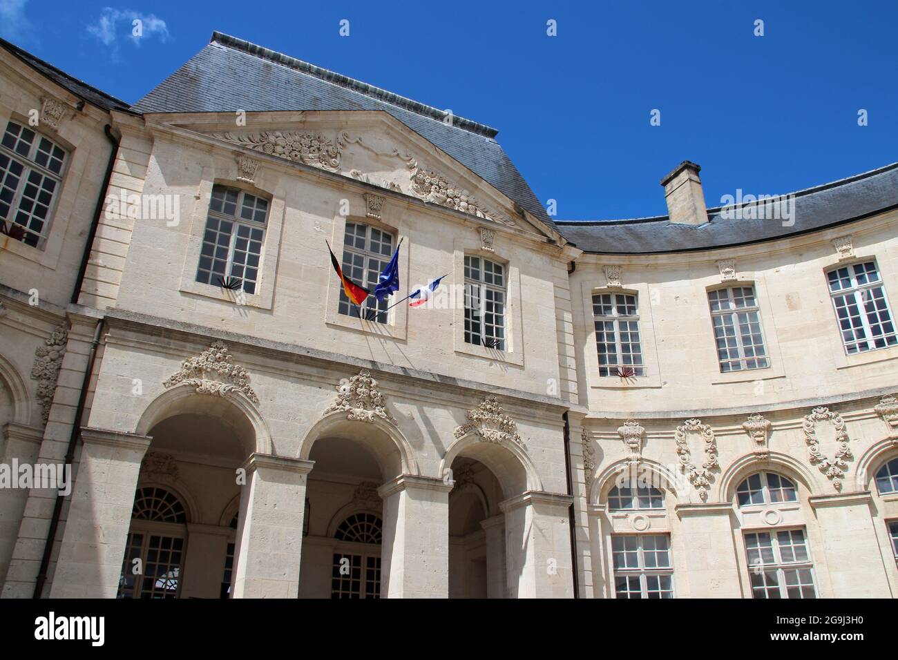 episcopal palace in verdun in lorraine (france Stock Photo Alamy