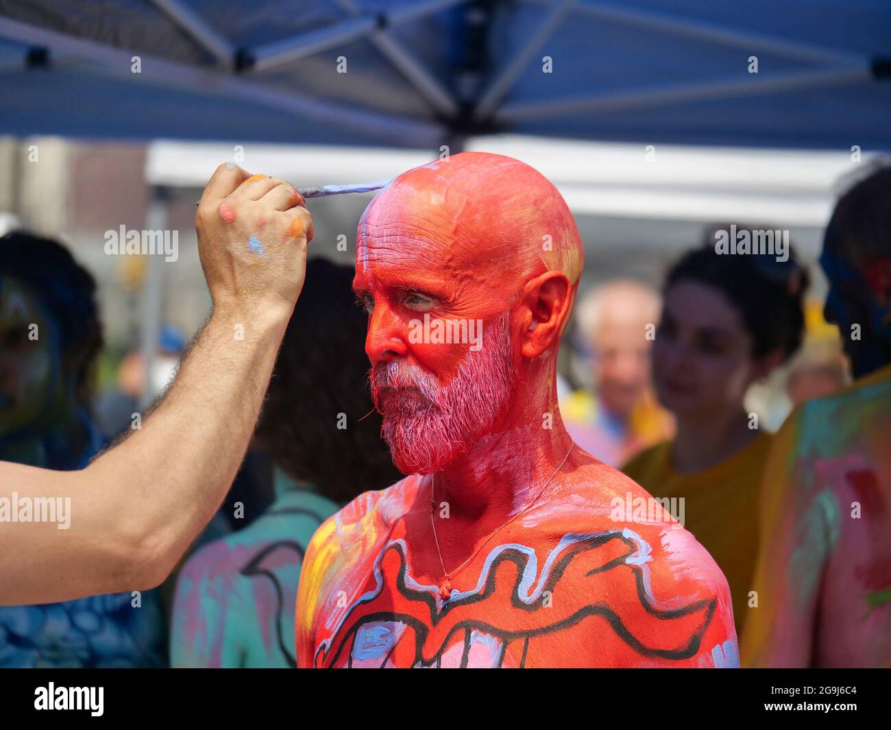 New York, New York, USA. 25th July, 2021. NYC Bodypainting Day in Union Square presented by Human Connection Arts. Supporting artistic freedom, acceptance and freedom the annual event was founded by artist Andy Golub. This years theme is Resilience to the delight of supporters, artists, models and onlookers. (Credit Image: © Milo Hess/ZUMA Press Wire) Stock Photo