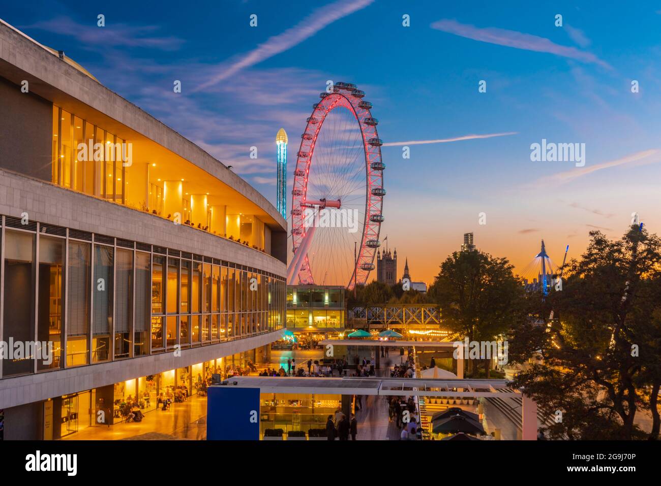 Royal festival hall london eye hi-res stock photography and images - Alamy