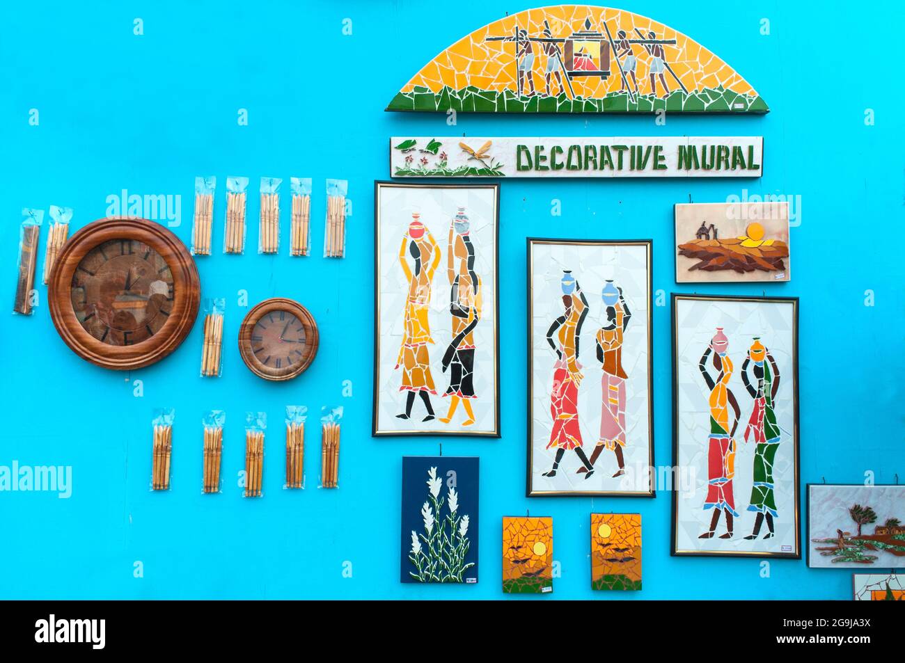 KOLKATA, WEST BENGAL , INDIA DECEMBER 14TH 2013 Murals, Artworks of