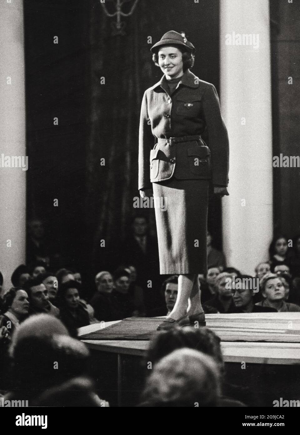 Fashion show in Moscow during Soviet times, 1956 Stock Photo