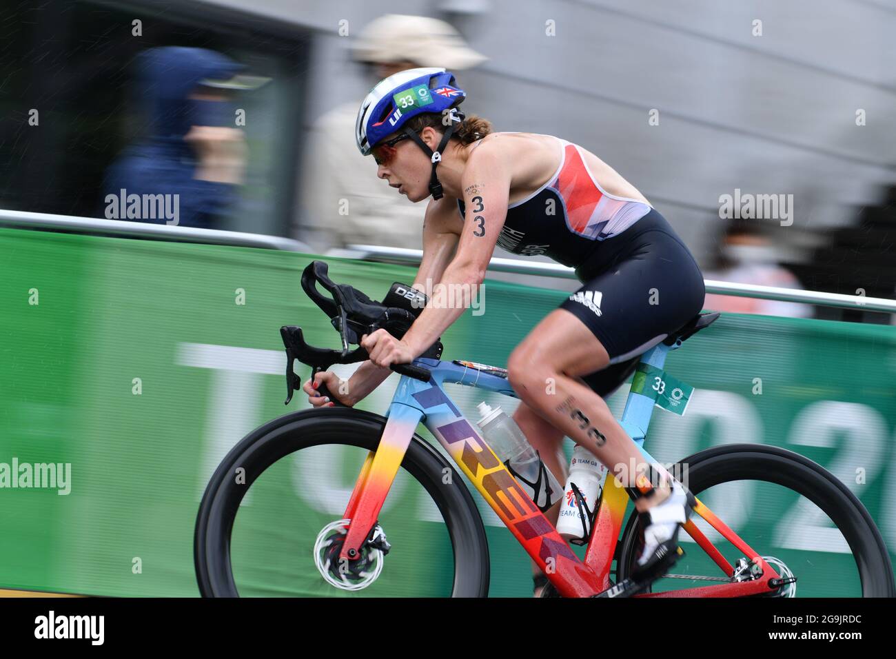 Tokyo, Japan. Credit: Matsuo. 27th July, 2021. Jessica Learmonth (GBR) Triathlon : Women's Final during the Tokyo 2020 Olympic Games at the Odaiba Marine Park in Tokyo, Japan. Credit: Matsuo .K/AFLO SPORT/Alamy Live News Stock Photo