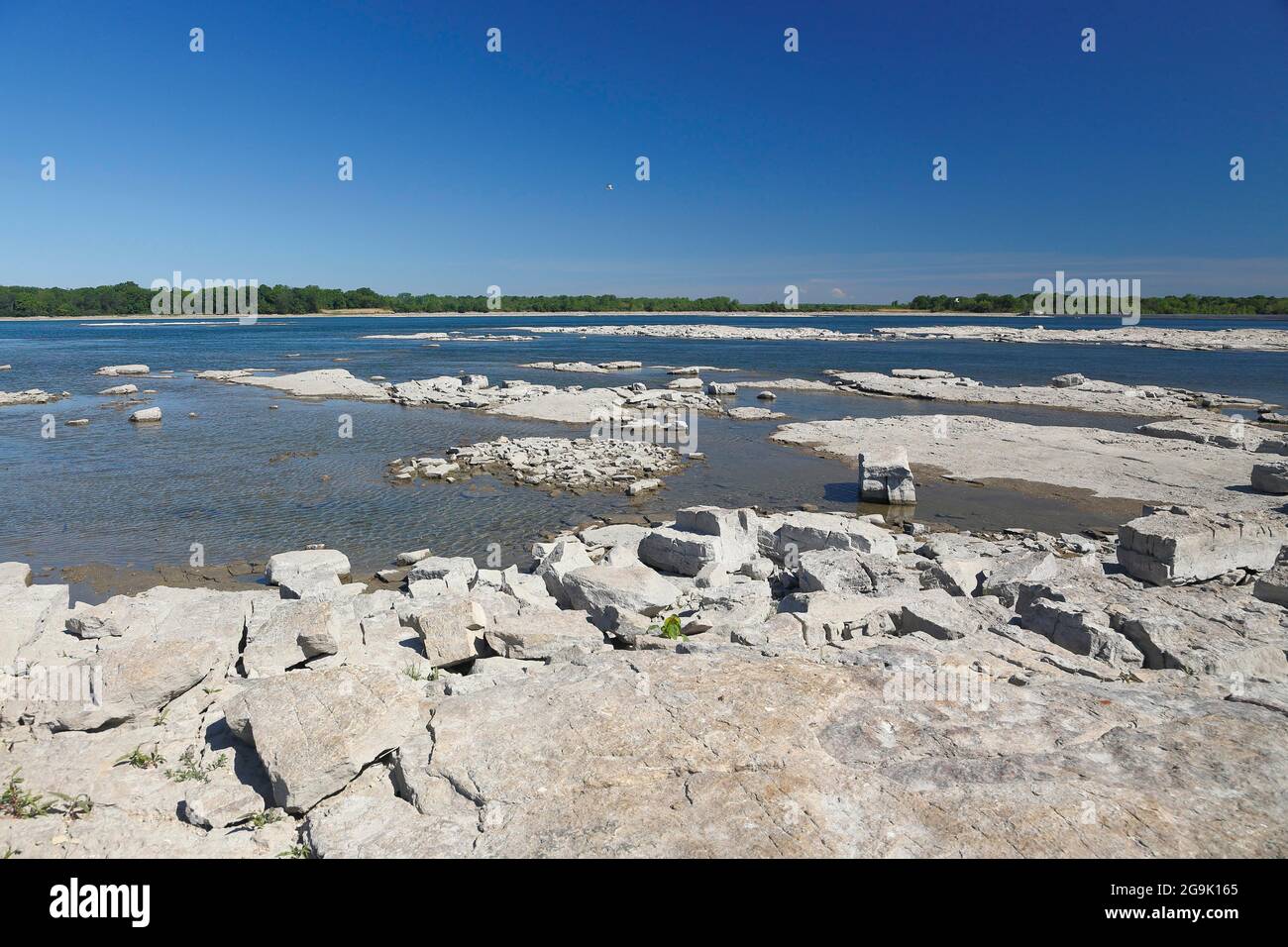 River at low level, Saint Lawrence River, Province of Quebec, Canada Stock Photo