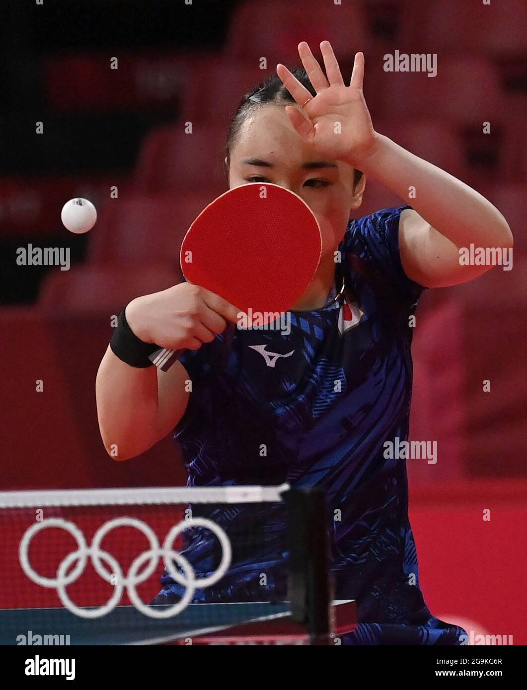 Tokyo, Japan. 27th July, 2021. Ito Mima of Japan returns the ball during the women's singles third round match against Fu Yu of Portugal at Tokyo 2020 Olympic Games in Tokyo, Japan, July 27, 2021. Credit: Guo Chen/Xinhua/Alamy Live News Stock Photo