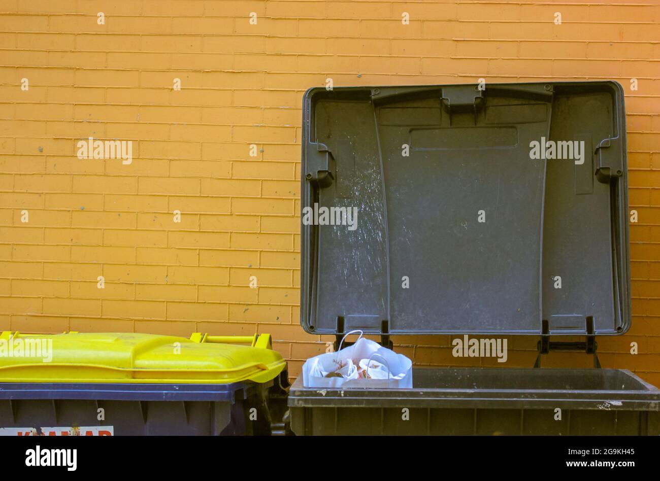Trashbin High Resolution Stock Photography and Images - Alamy