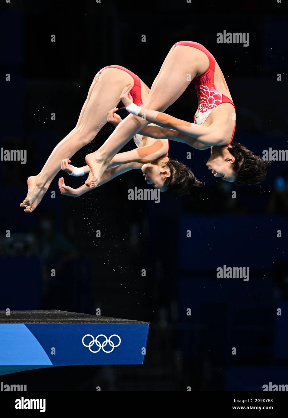 Tokyo, Japan. 27th July, 2021. Chen Yuxi and Zhang Jiaqi of China ...