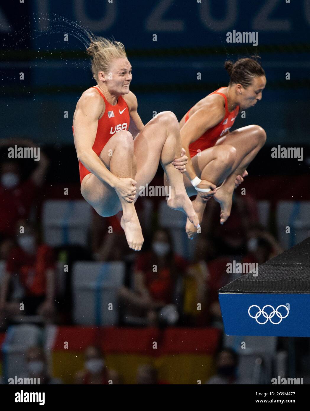 Page 3 Womens Synchronized Diving High Resolution Stock Photography And Images Alamy