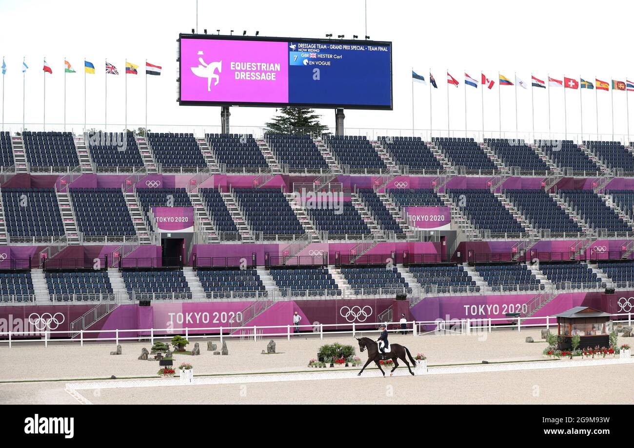 Tokyo, Japan. 27th July, 2021. Equestrian Sport/Dressage: Olympia, Team, Final, Equestrian Park. Carl Hester from Great Britain rides En Vogue. Credit: Friso Gentsch/dpa/Alamy Live News Stock Photo