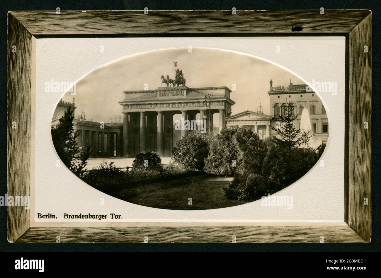 geography / travel, Germany, Berlin, Brandenburger Tor ( Brandenburg Gate ), sent 03. 11. 1909, ADDITIONAL-RIGHTS-CLEARANCE-INFO-NOT-AVAILABLE Stock Photo