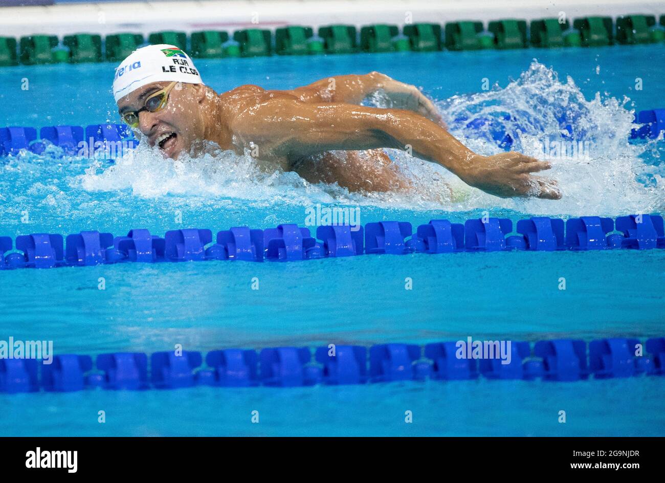Tokyo, Japan. 27th July, 2021. CHAD LE CLOS (RSA) competes in the Men's 200m Butterfly Semifinal during the Tokyo 2020 Olympics at the Tokyo Aquatics Centre in Tokyo. Le Clos qualified for the final. (Credit Image: © Paul Kitagaki Jr./ZUMA Press Wire) Stock Photo