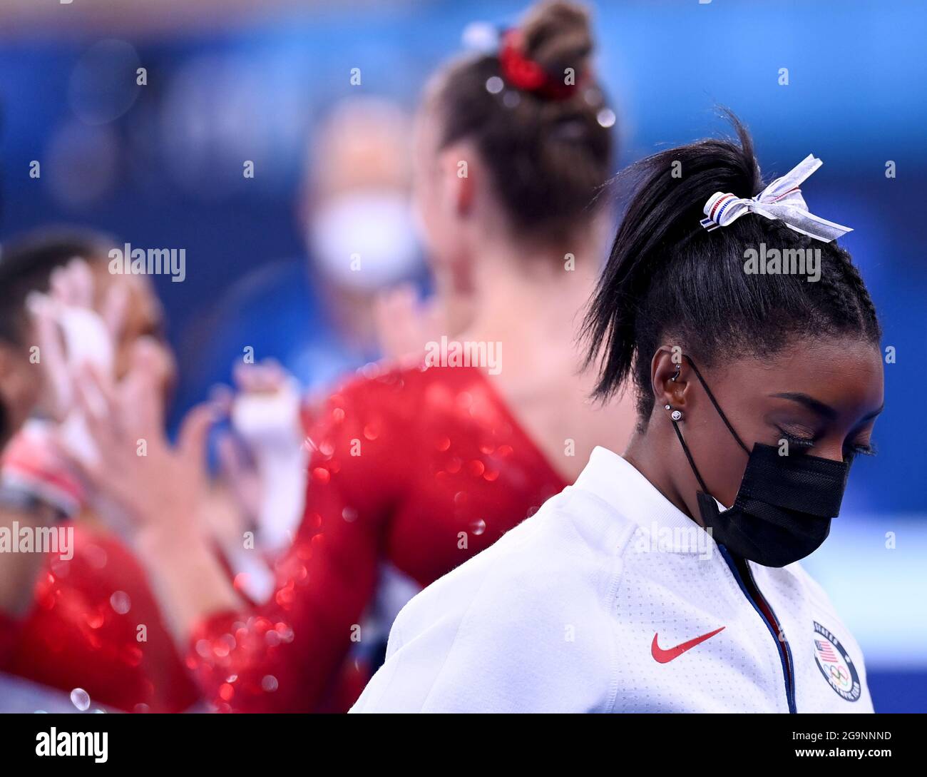 Simone biles 2020 olympics leaving hires stock photography and images
