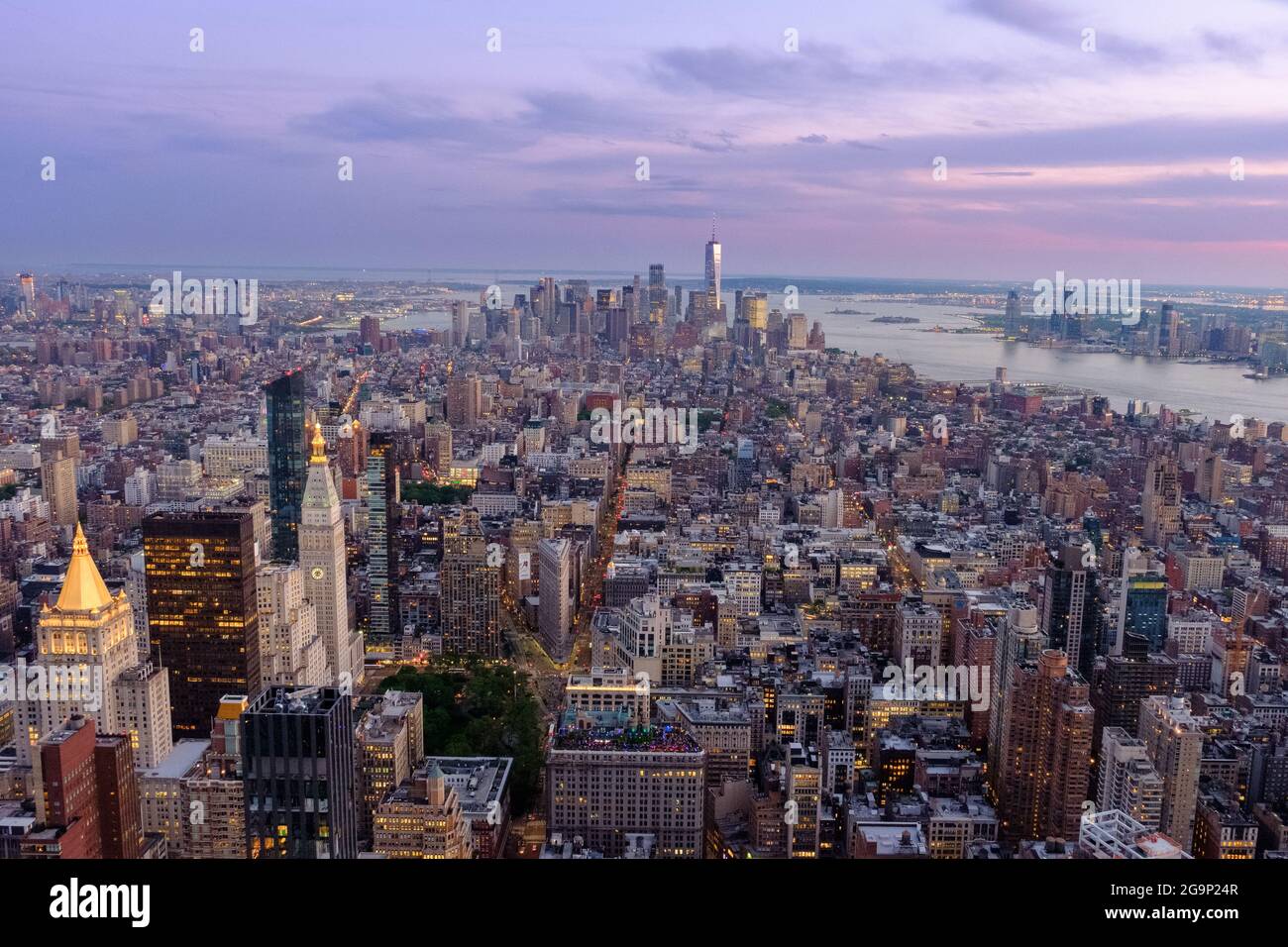 view of manhattan at sunset form the empire state building Stock Photo