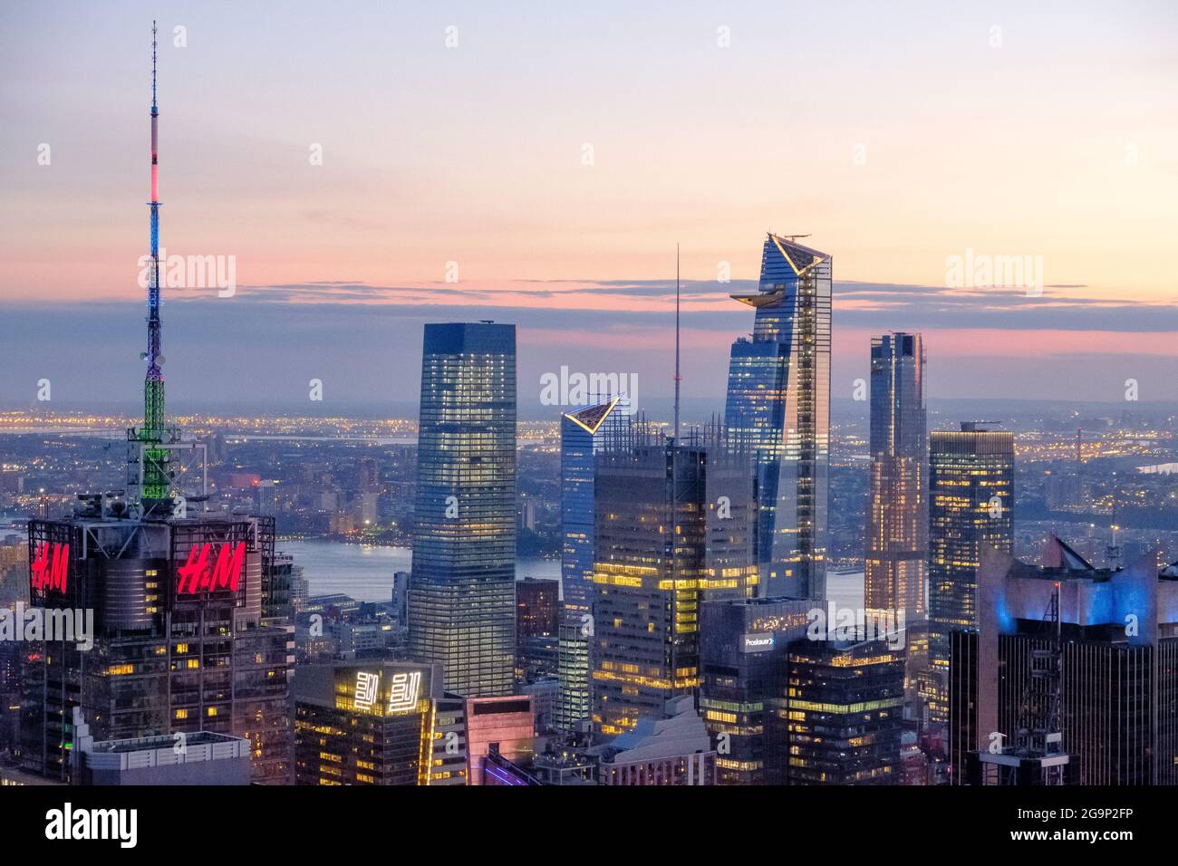 hudson yards at sunset from the rockefeller center in new york city Stock Photo