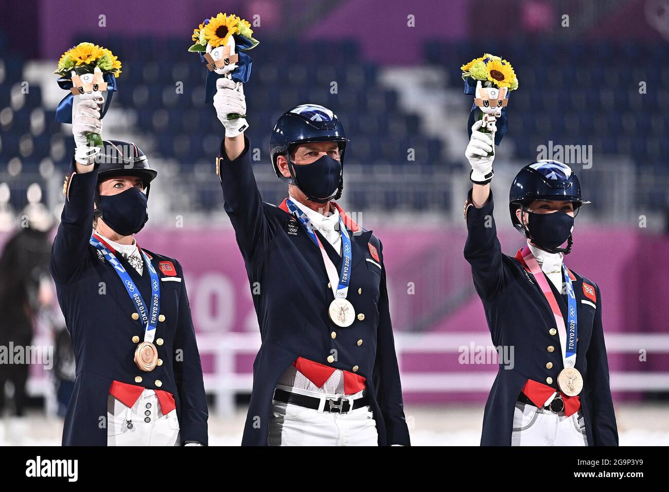 Tokyo, Japan. 27th July, 2021. Dressage Team. Grand Prix Special. Team Final. Equestrian Park. 1-1. 2Chome. Kamiyoga. Setagaya. Tokyo. Bronze medalists. (l to r) Charlotte Dujardin, Carl Hester and Charlotte Fry (GBR). Credit Garry Bowden/Sport in Pictures/Alamy live news Credit: Sport In Pictures/Alamy Live News Stock Photo
