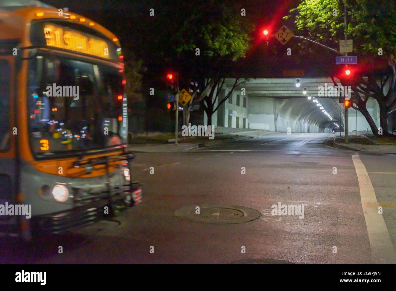 The 2nd Street Tunnel entrance from Hill street, at night, Downtown Los