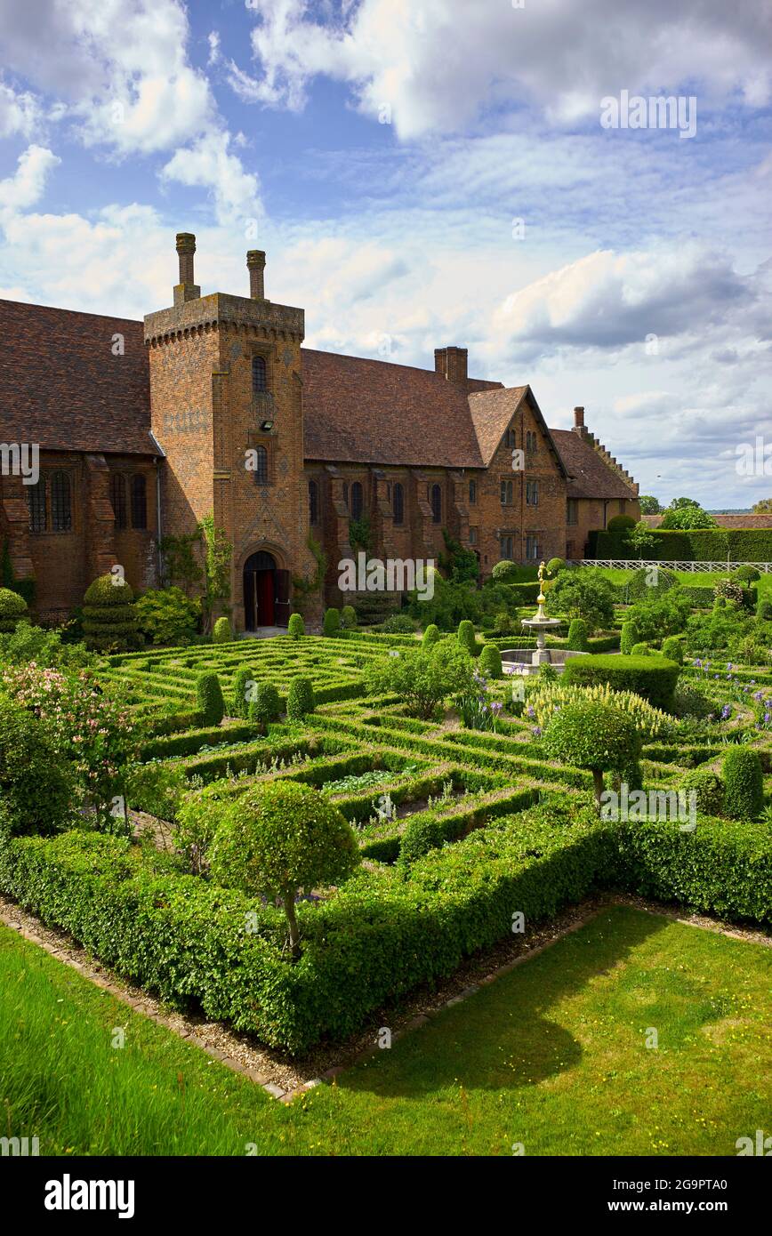 The Tudor Old Palace at gardens at Hatfield, England. The house was the childhood home of Elizabeth I Stock Photo