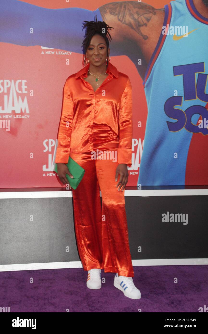 nneka ogwumike space jam 2