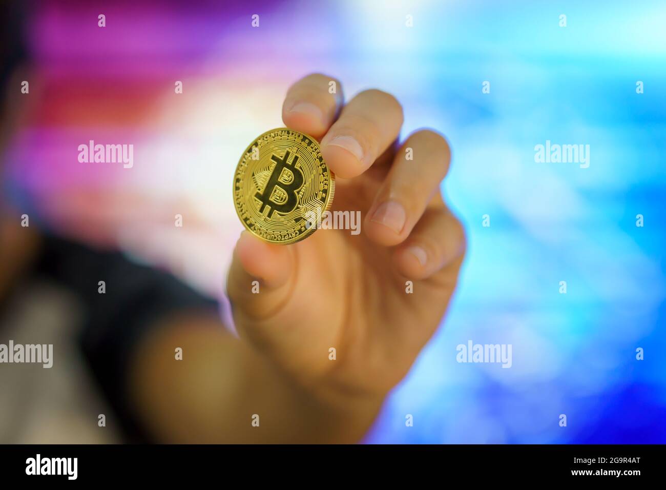 Bitcoin hq hi-res stock photography and images - Alamy