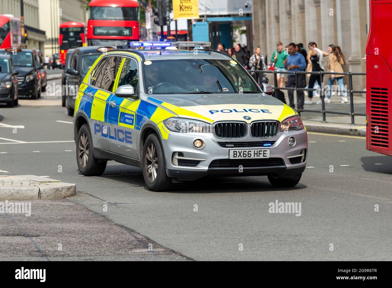 Met Police Patrol Car Hi res Stock Photography And Images Alamy