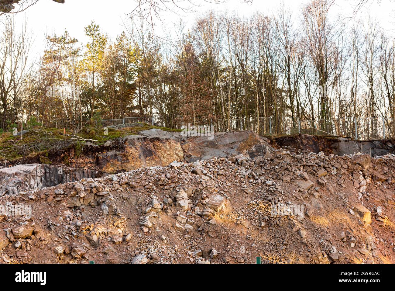 Rocks, gravel, sand and earth after blasting Stock Photo - Alamy