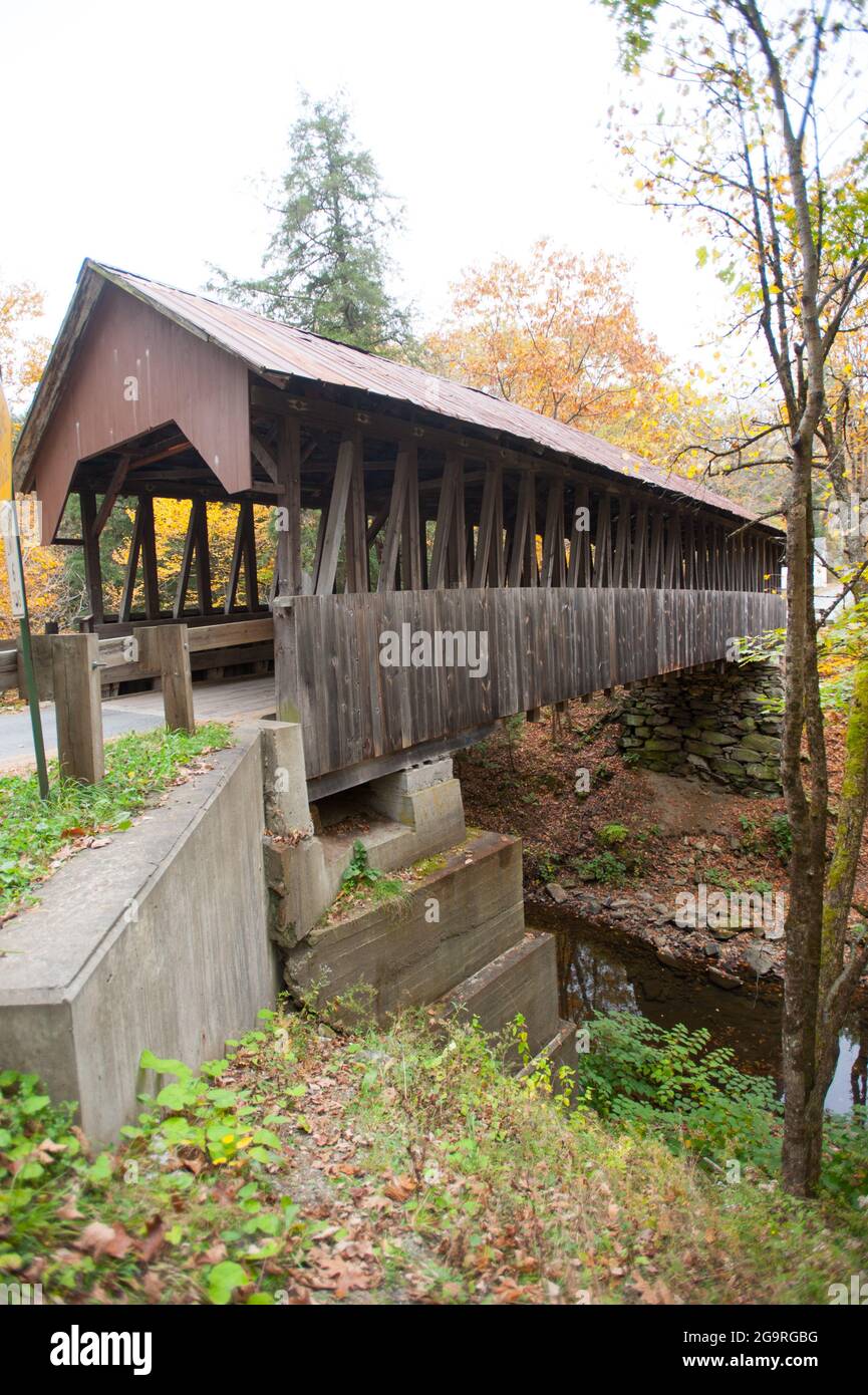Dingleton Hill Covered Bridge, Cornish, New Hampshire, USA Stock Photo
