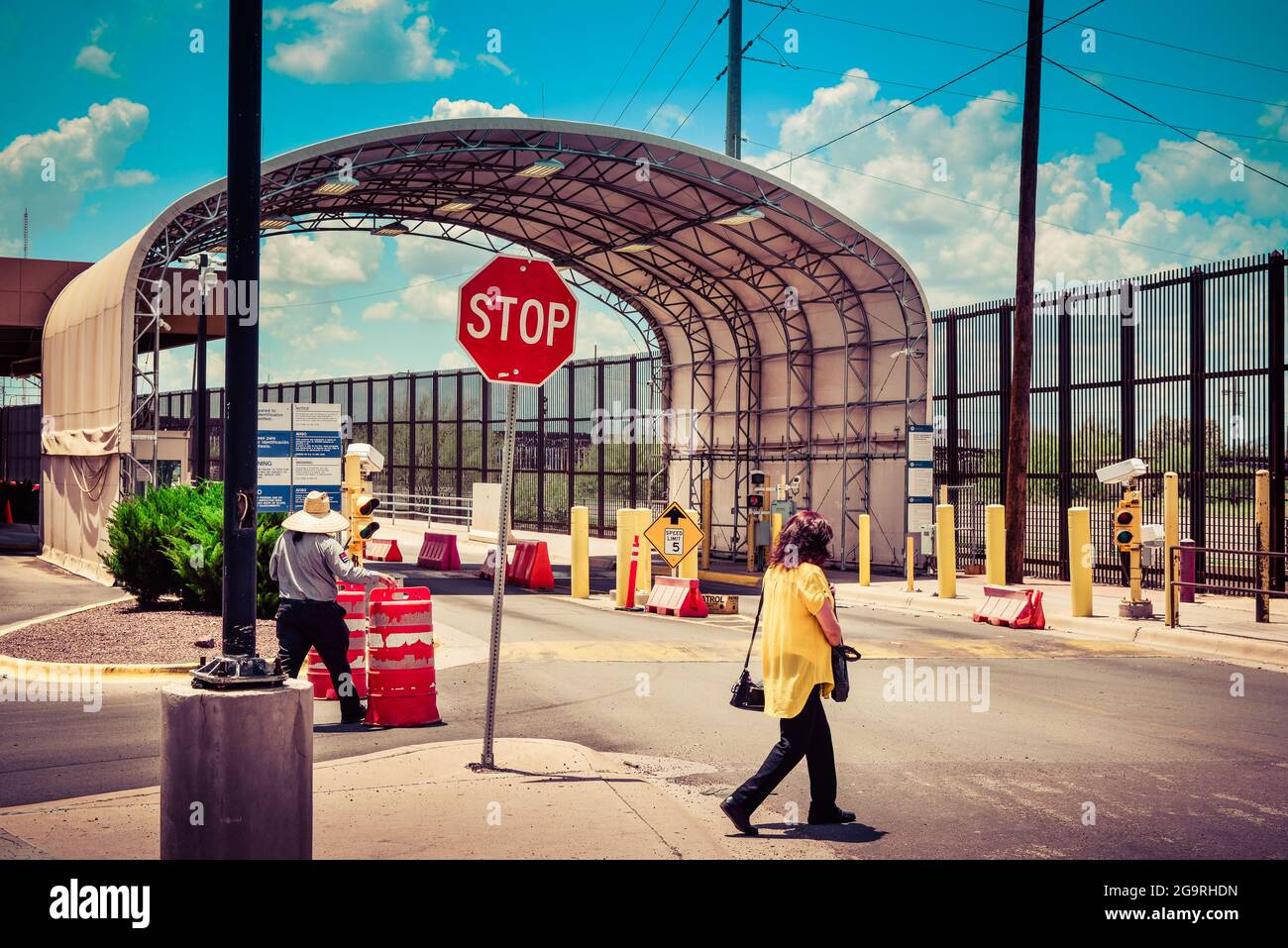 US Customs and Border protection crossing at Douglas, AZ,  Port of Entry on the Mexico-US border for Agua Prieta, Sonora, MX in the USA Stock Photo