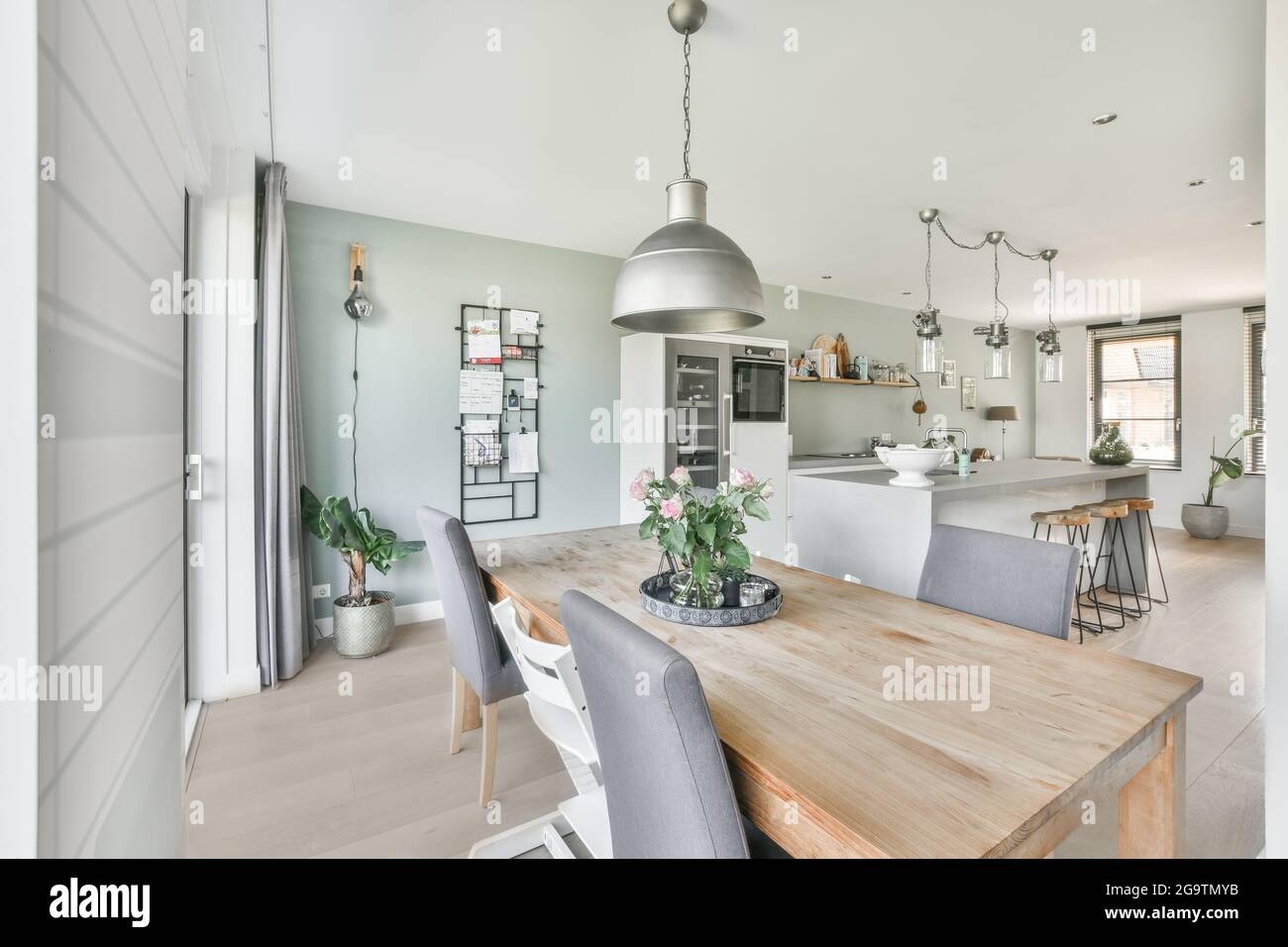 Interior design of bright and beautiful dining room Stock Photo - Alamy