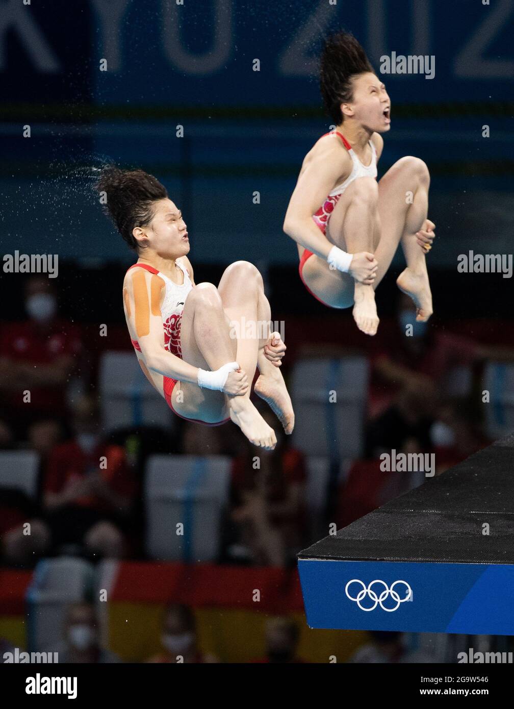 Tokyo, Japan. 27th July, 2021. YUXI CHEN and JIAQI ZHANG of China win the Gold Medal in the