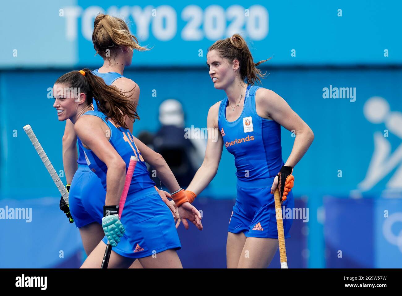 TOKYO, JAPAN - JULY 28: Marloes Keetels of the Netherlands celebrates with her team mates after scoring her sides third goal during the Tokyo 2020 Olympic Womens Hockey Tournament match between Netherlands and South Africa at Oi Hockey Stadium on July 28, 2021 in Tokyo, Japan (Photo by Pim Waslander/Orange Pictures) NOCNSF House of Sports Stock Photo