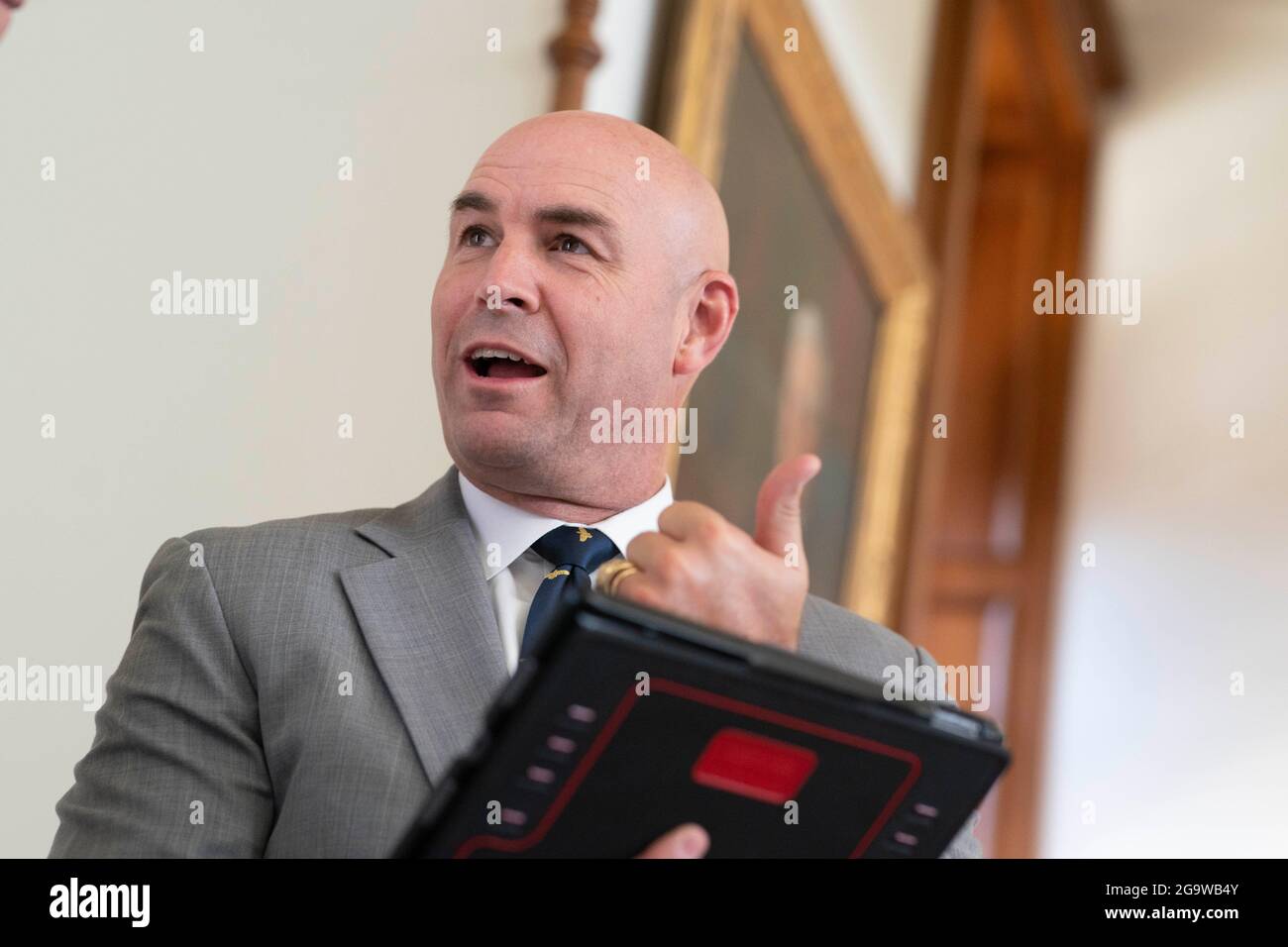 Austin, TX, USA. 25th May, 2021. State Rep. JAKE ELLZEY, shown here in the Texas House chamber of May 25, 2021, has won the runoff for TX-6 for U.S. Congress against Donald rump-backed Susan Wright. Wright, wife of the late Ron Wright. The race was seen as an early test of Trump's strength in endorsements. (Credit Image: © Bob Daemmrich/ZUMA Press Wire) Stock Photo