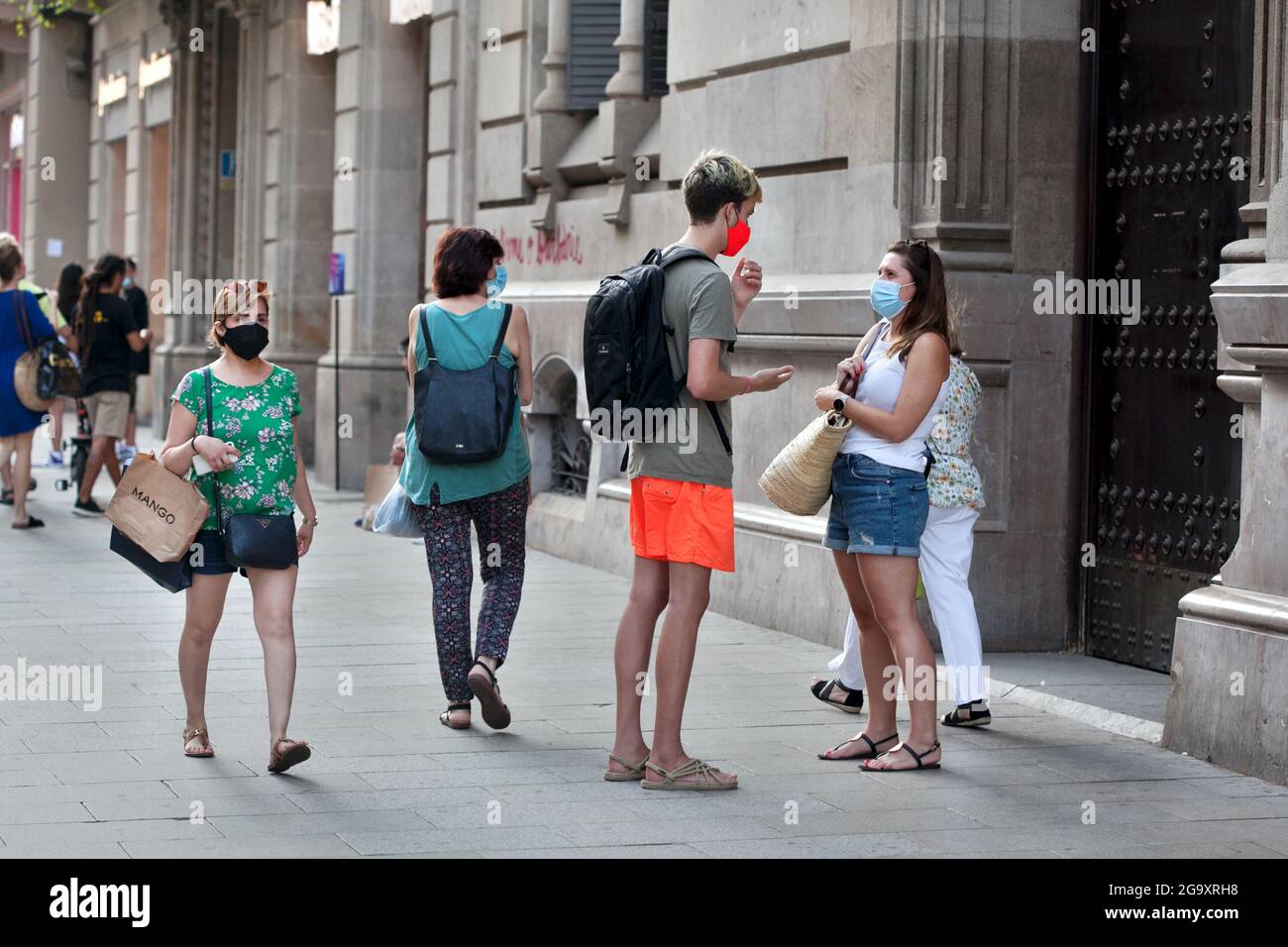 Shoppers, Puerta del Angel, Barcelona, Spain. Stock Photo