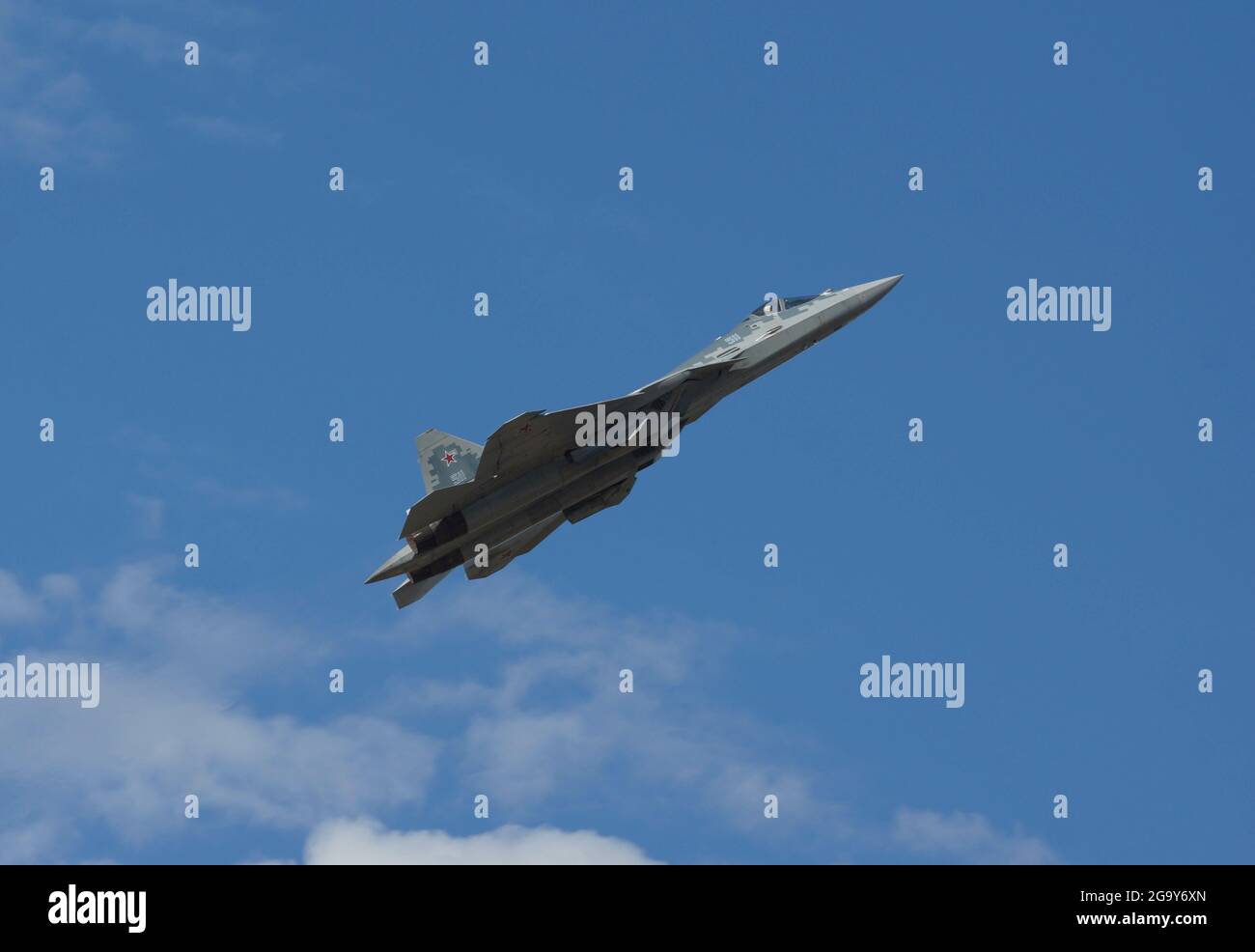 MAKS-2021 Moscow region, Zhukovsky, July 20-25, 2021. Fighter of the 5th generation Su-57 Stock Photo