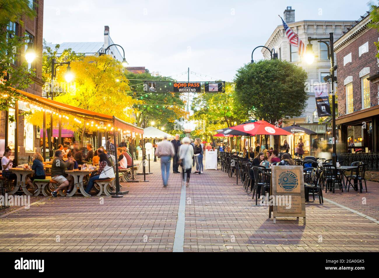 Burlington vermont church street hires stock photography and images