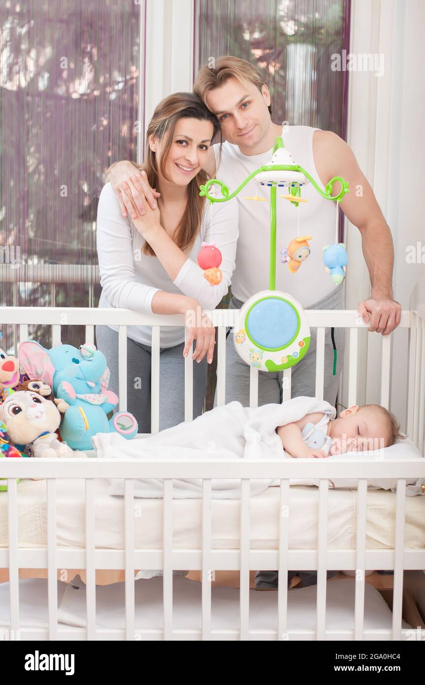 Baby bed beside parents bed hotsell