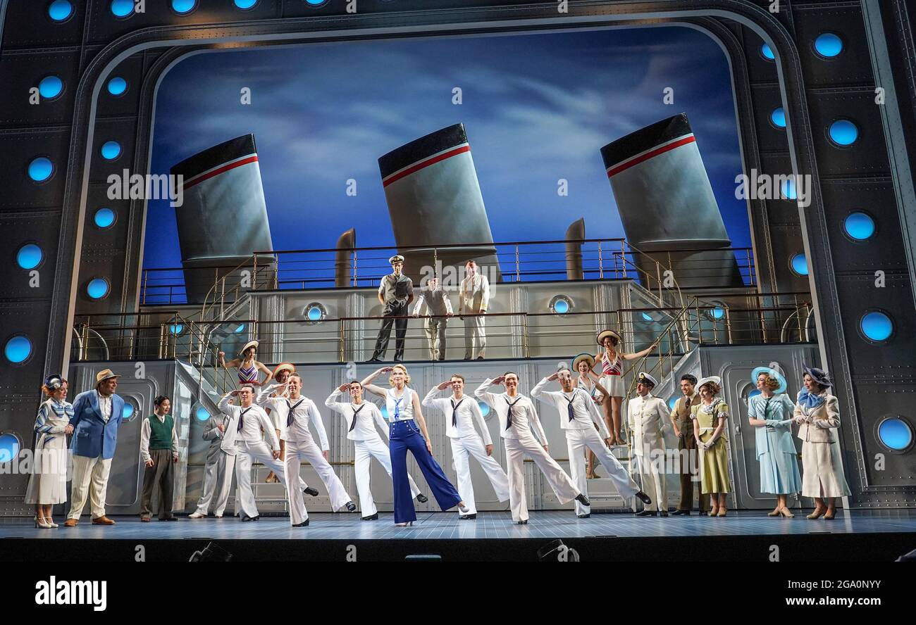 Sutton Foster and the cast during a photocall for the musical Anything ...