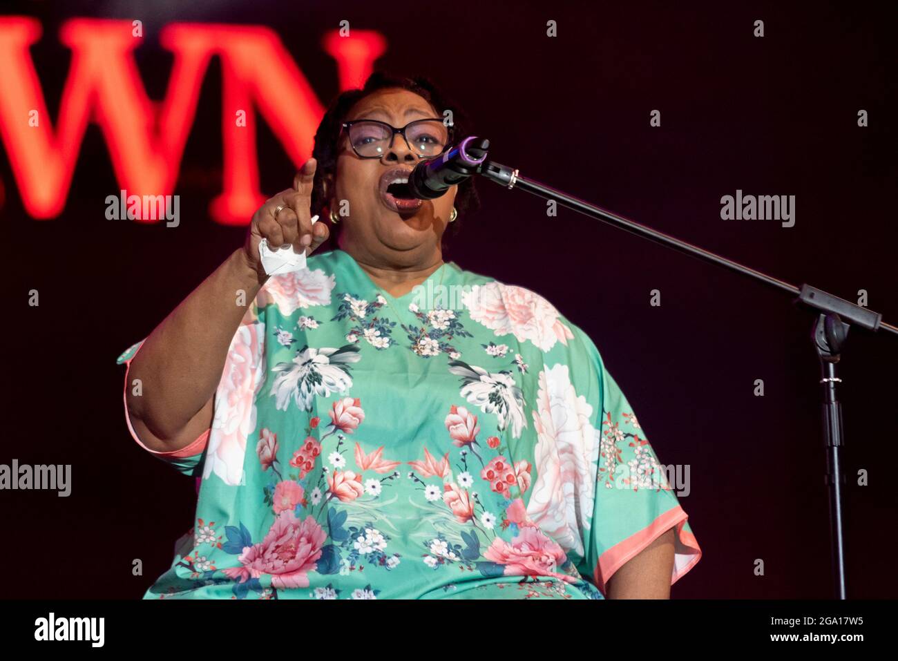 Jocelyn lorette brown hi-res stock photography and images - Alamy
