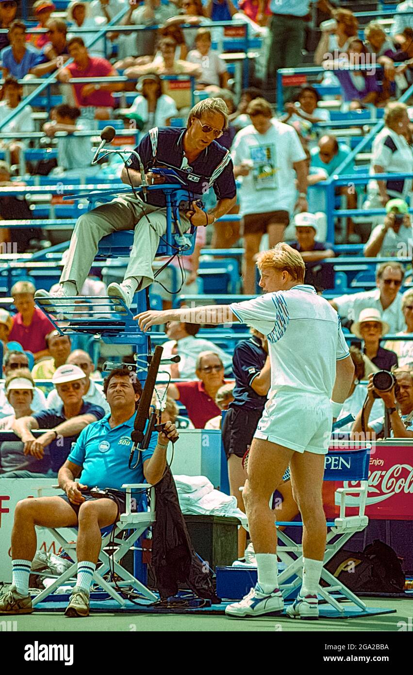 Boris Becker (GER) wins the championship at the 1989 US Open Tennis Stock  Photo - Alamy