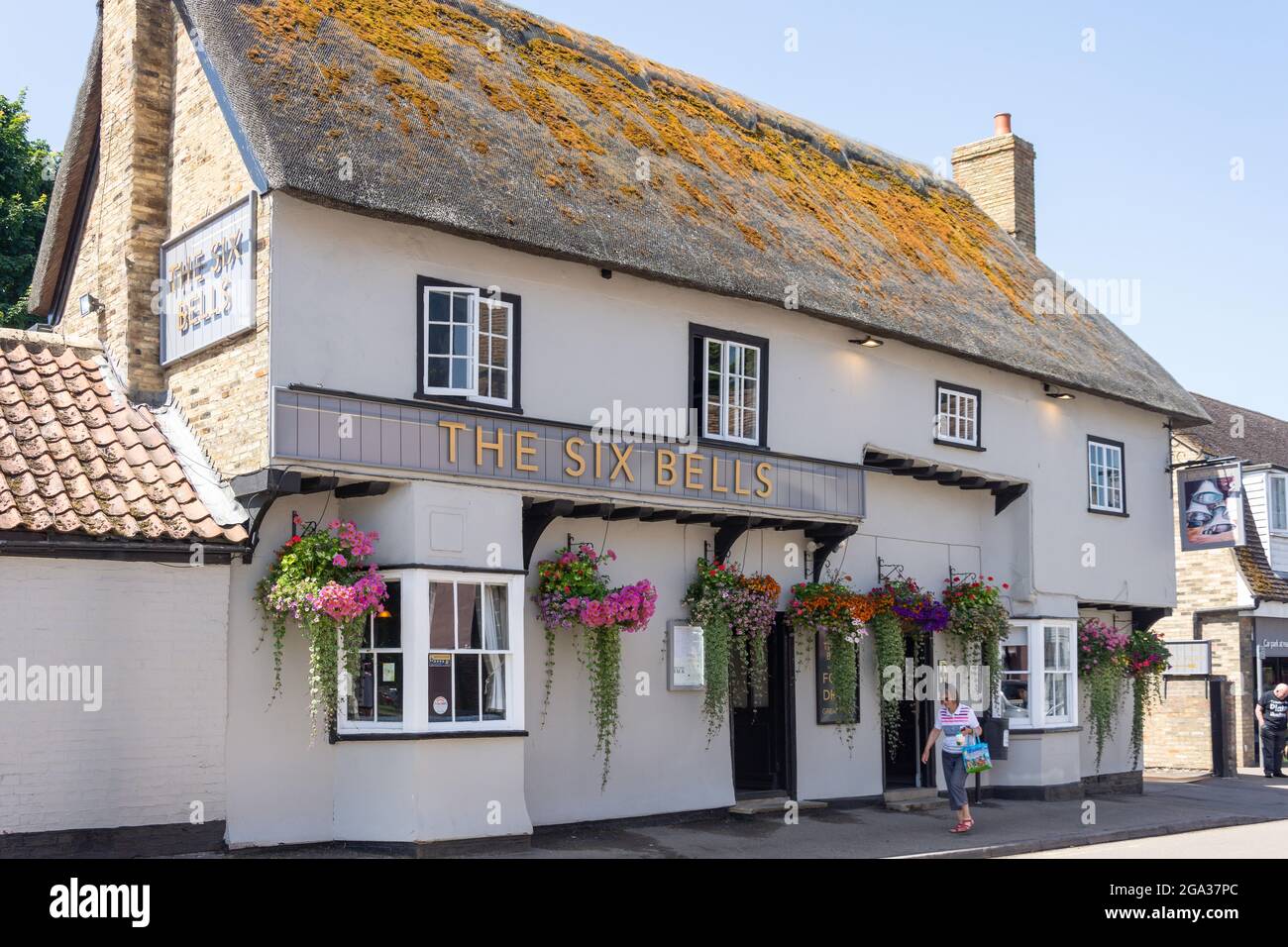 The Six Bells Pub, High Street, Fulbourn, Cambridgeshire, England, United Kingdom Stock Photo