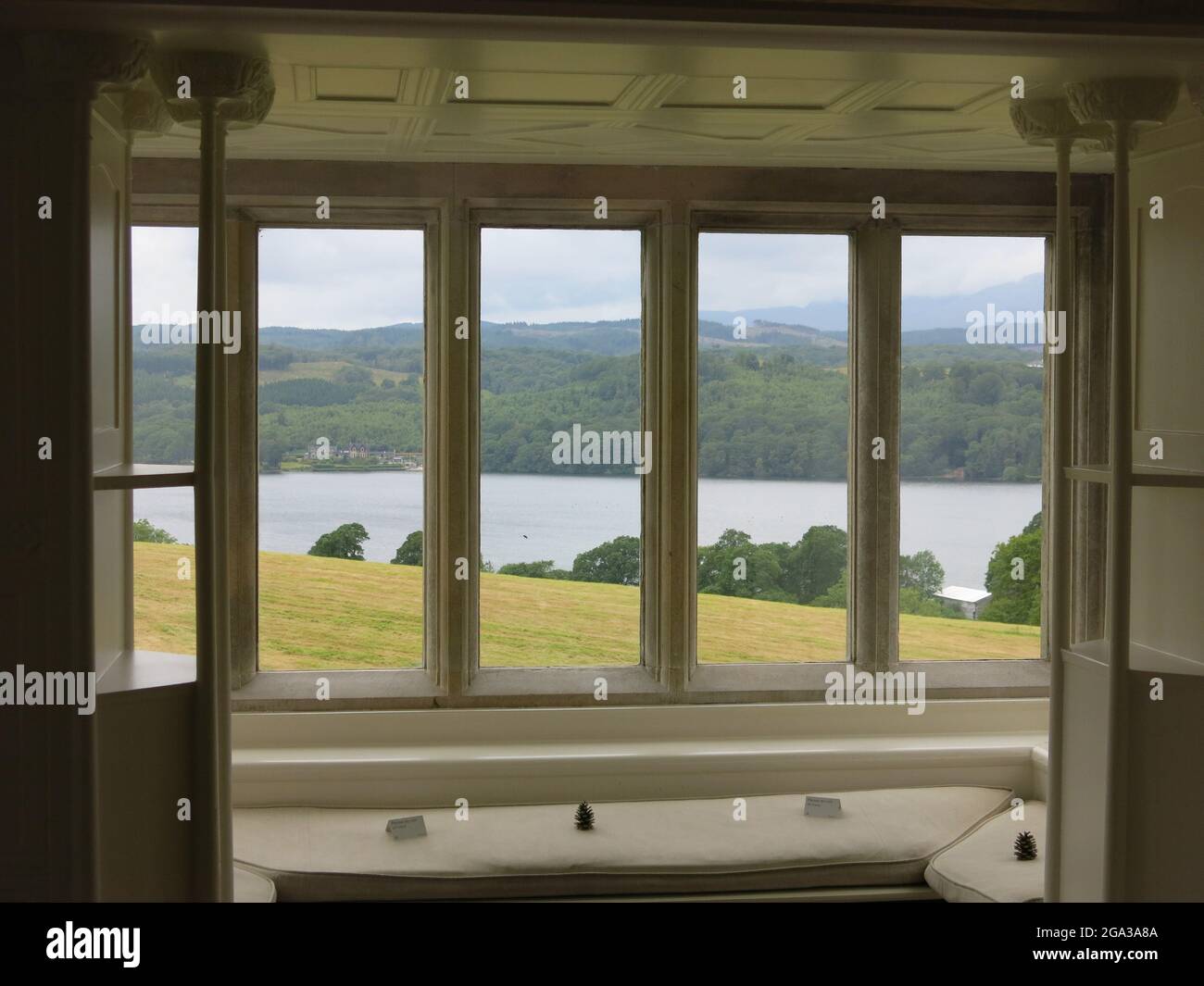 Edwardian arts and crafts architecture hires stock photography and